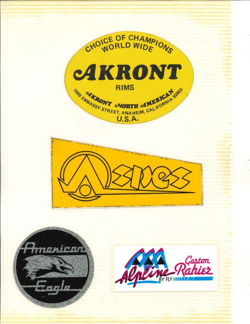 Akront sticker on the display of the website
