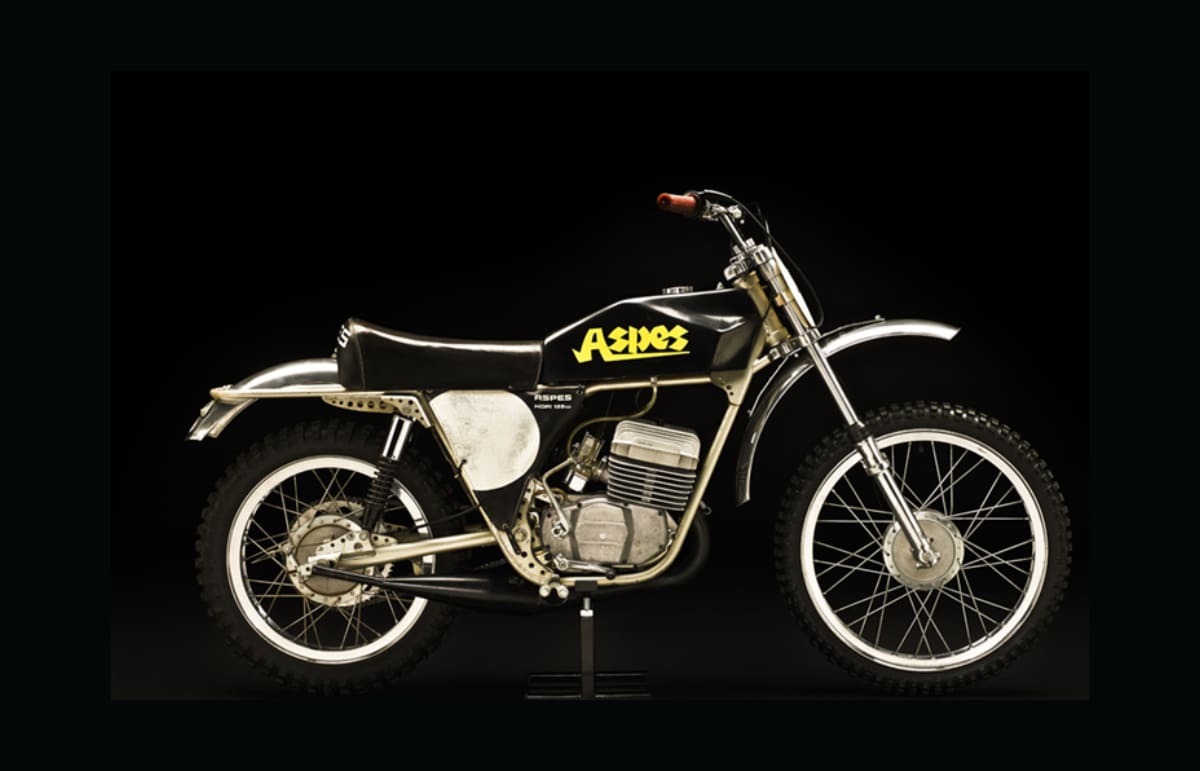 1972 Aspes Hopi 125MX bike on black background