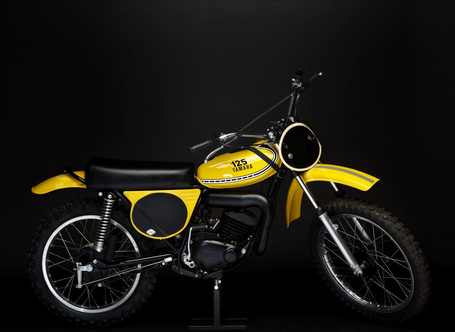 1975 Yamaha YZ125B bike on black background